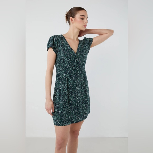 OAK + FORT Dresses & Skirts - OAK + FORT Green Floral Mini Dress